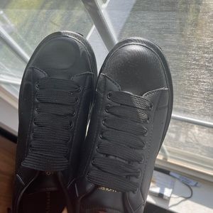 Alexander McQueen Oversized Black and Gold